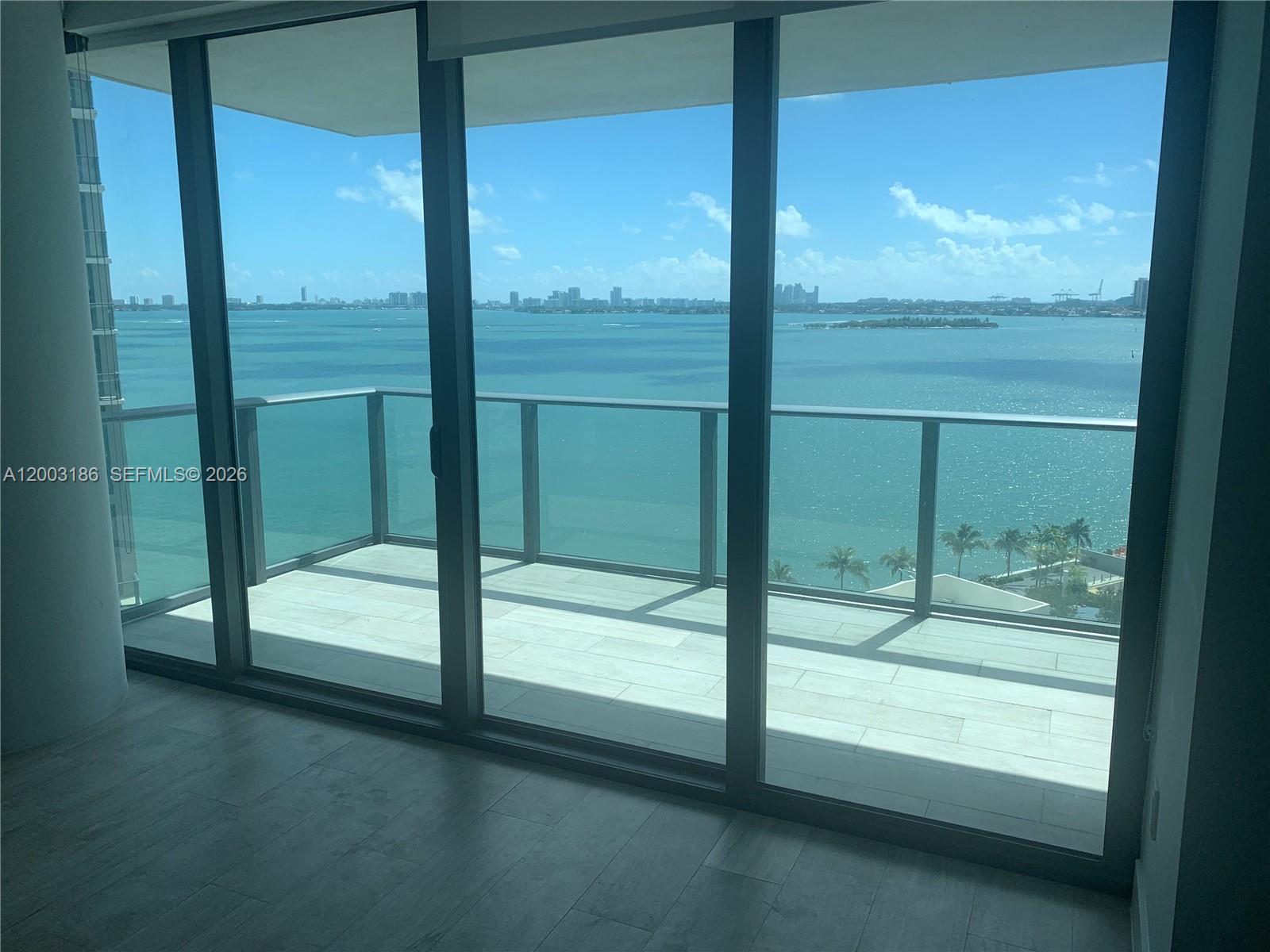 650 NE 32nd St #1107, Miami FL 33137