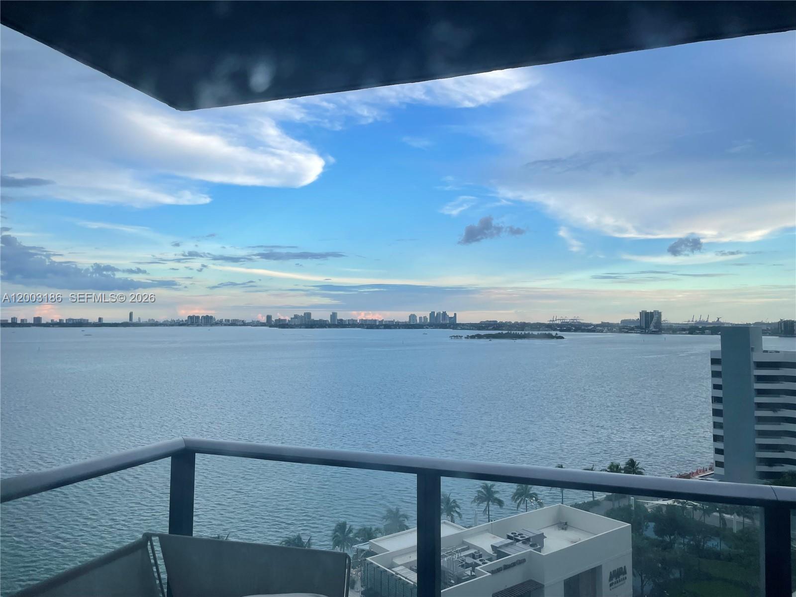 650 NE 32nd St #1107, Miami FL 33137