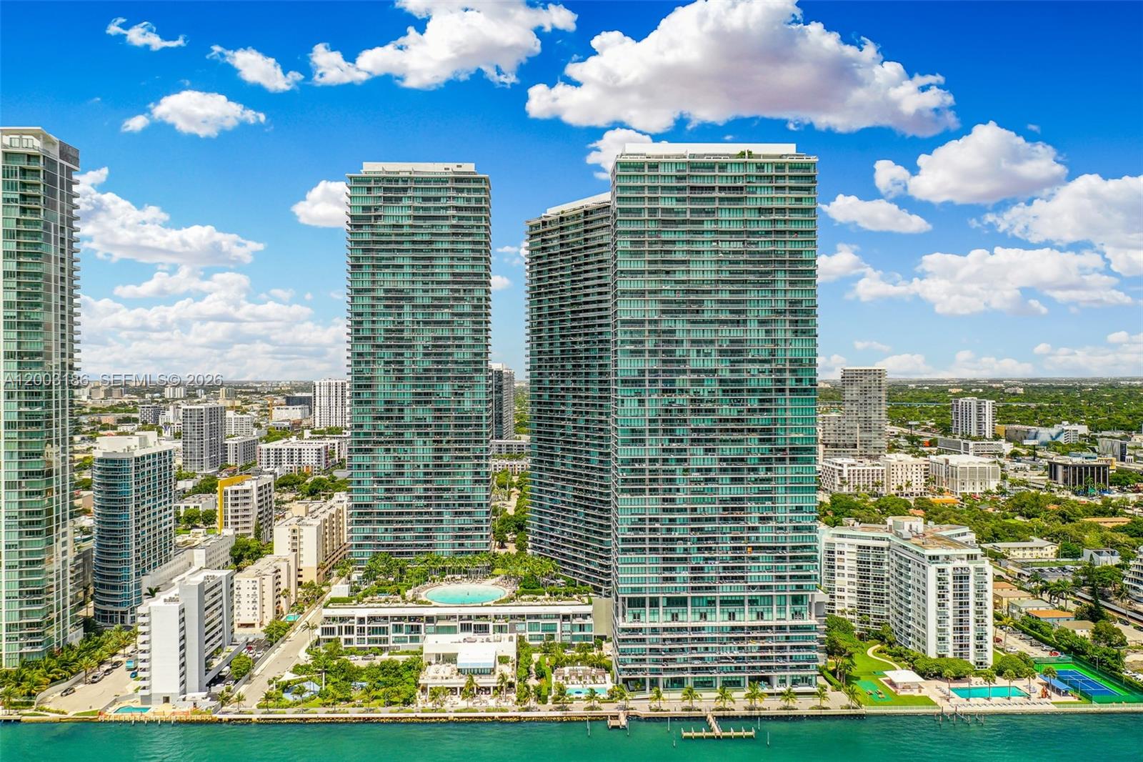 650 NE 32nd St #1107, Miami FL 33137