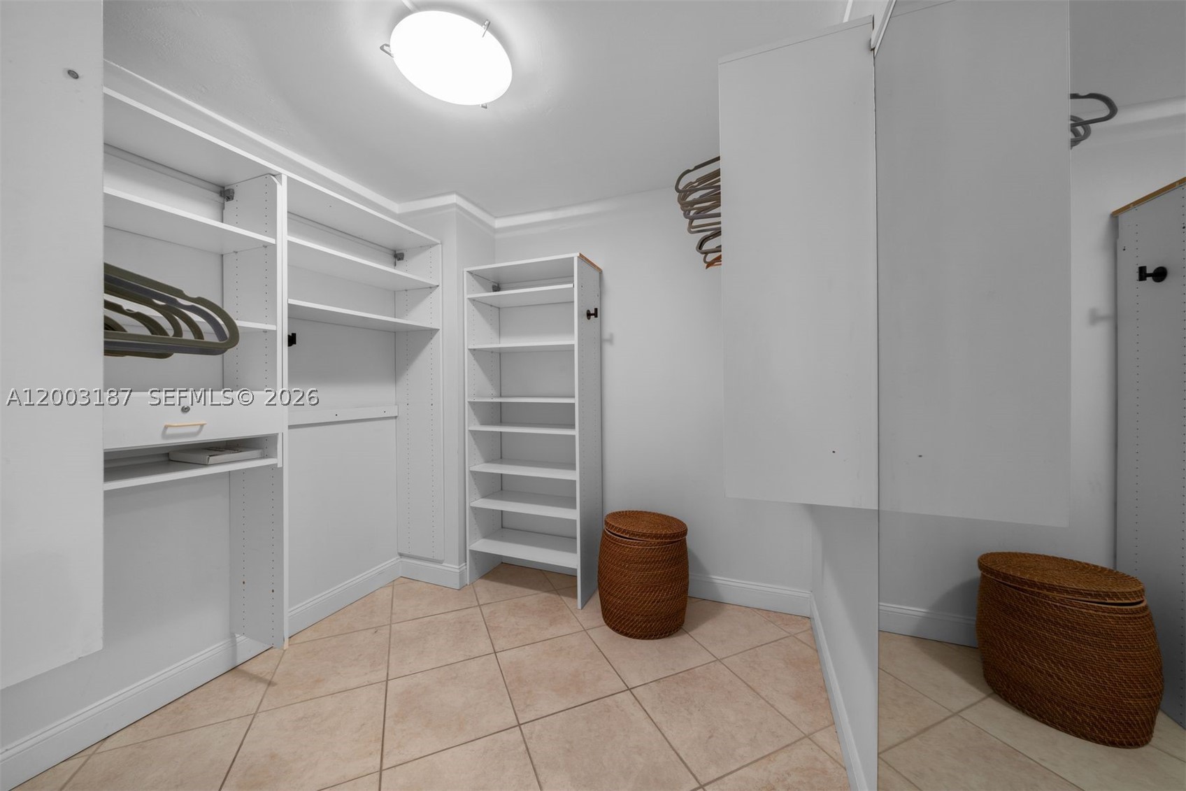 881 Ocean Dr #3E, Key Biscayne FL 33149