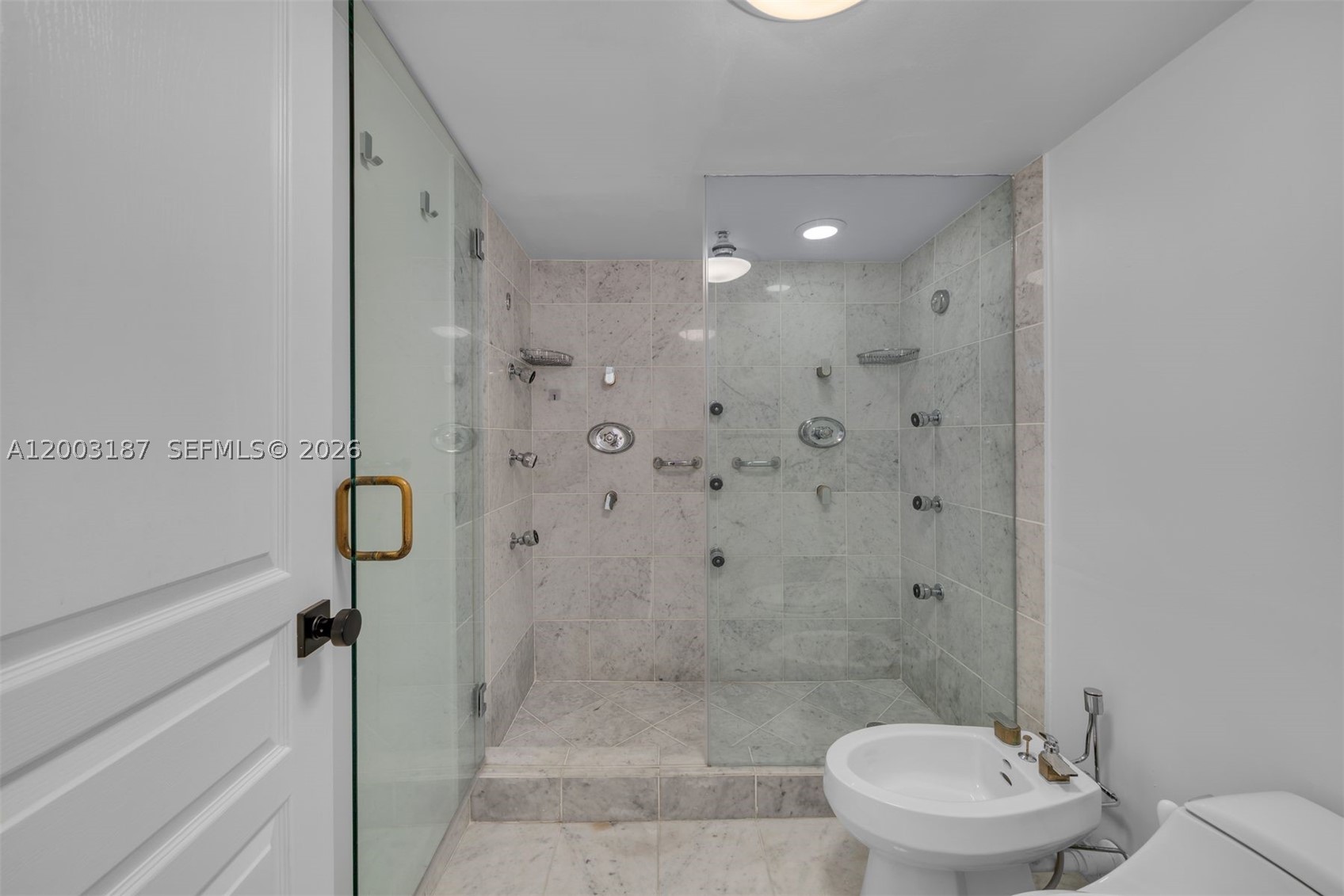 881 Ocean Dr #3E, Key Biscayne FL 33149