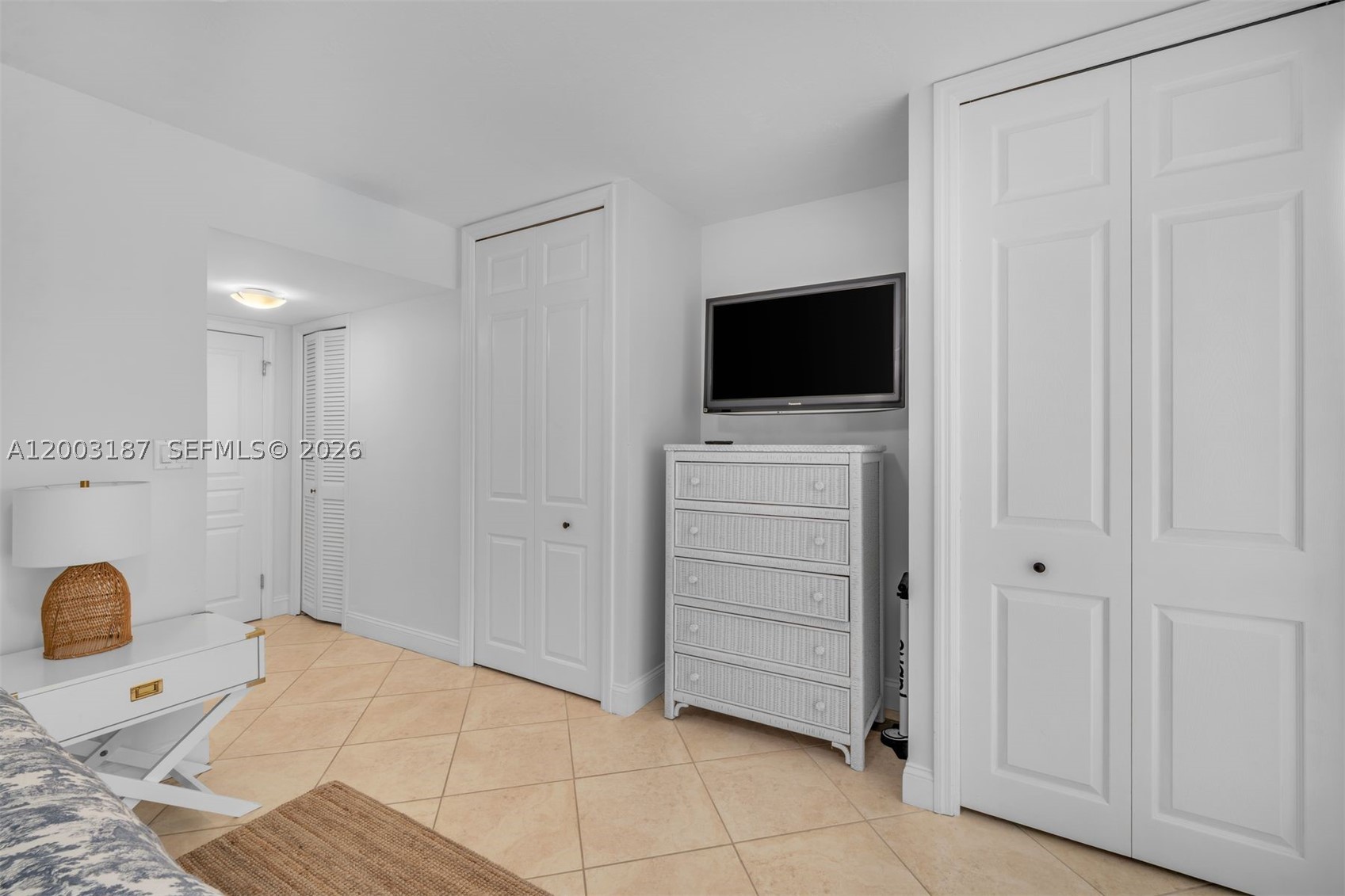881 Ocean Dr #3E, Key Biscayne FL 33149