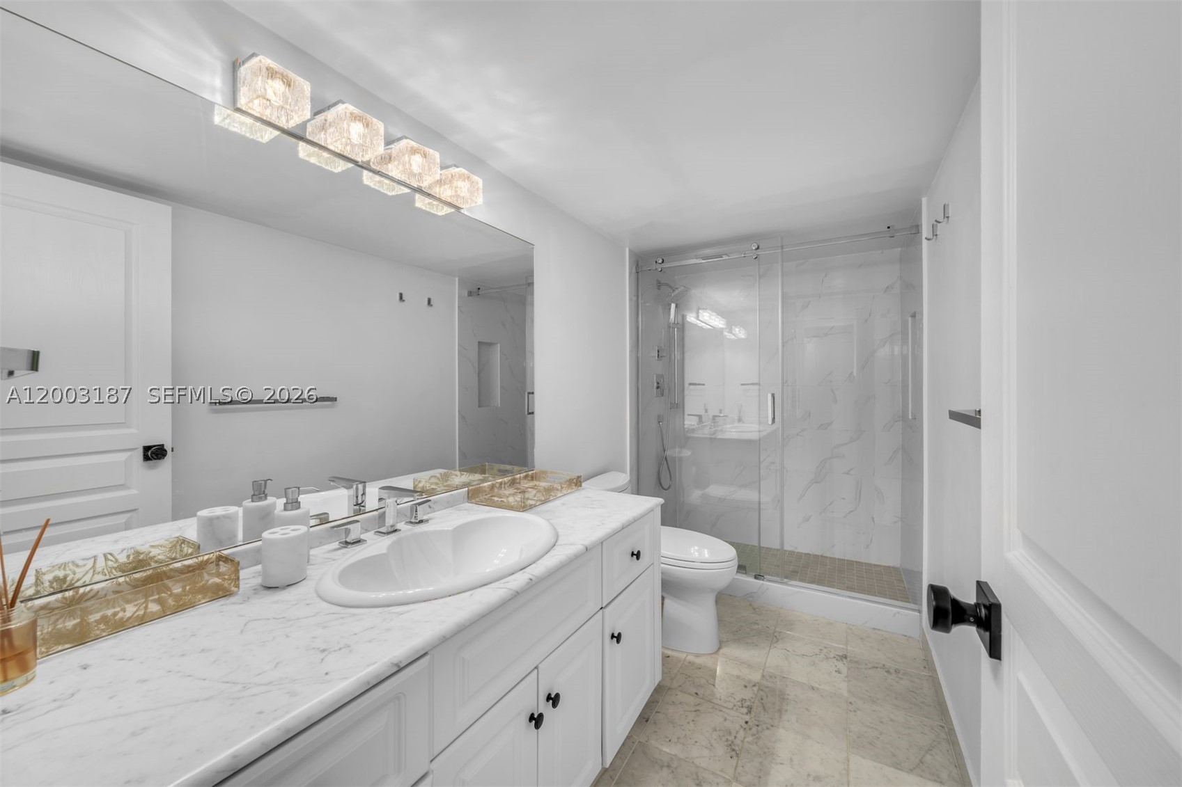 881 Ocean Dr #3E, Key Biscayne FL 33149