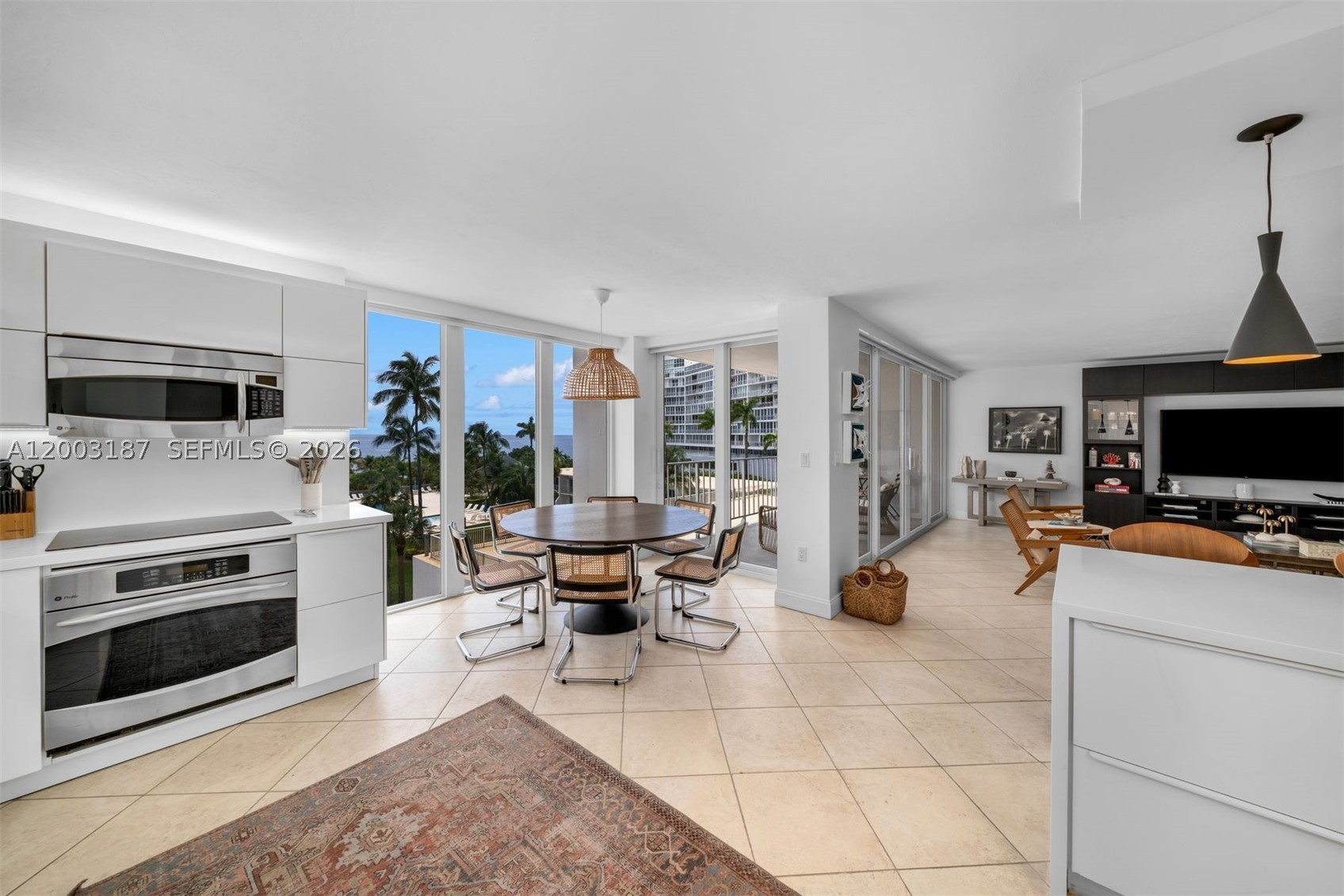 881 Ocean Dr #3E, Key Biscayne FL 33149