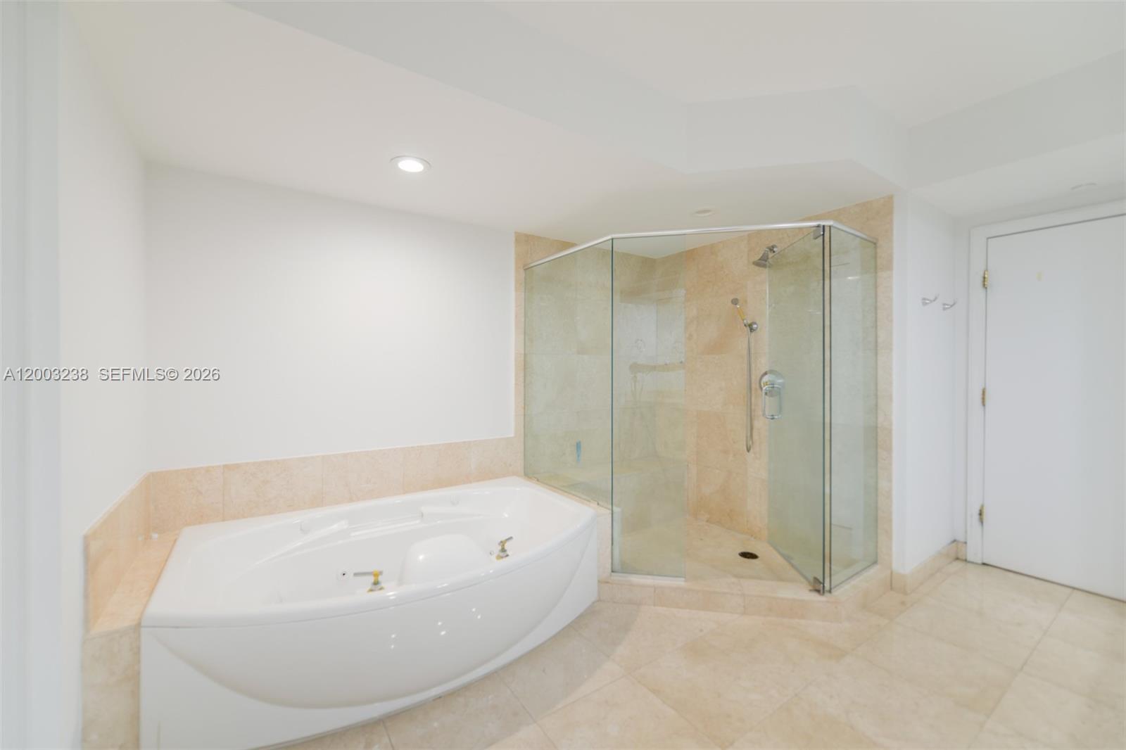 3201 NE 183rd St #2502, Aventura FL 33160