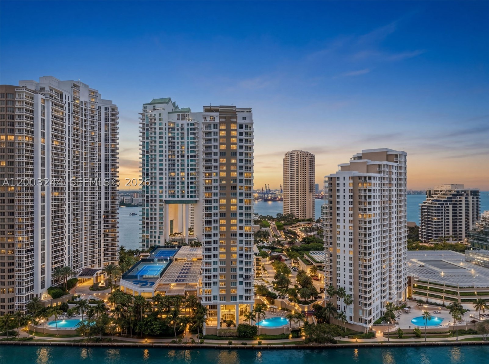 801 Brickell Key Blvd #PH3306, Miami FL 33131