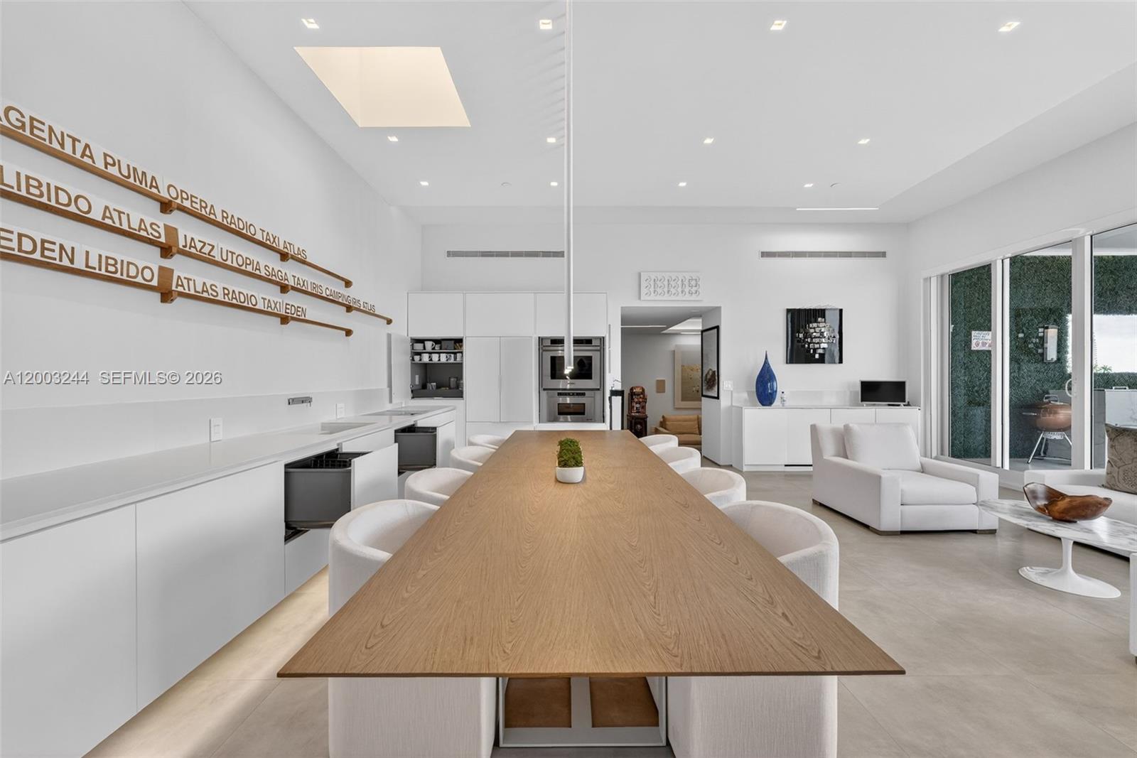 801 Brickell Key Blvd #PH3306, Miami FL 33131