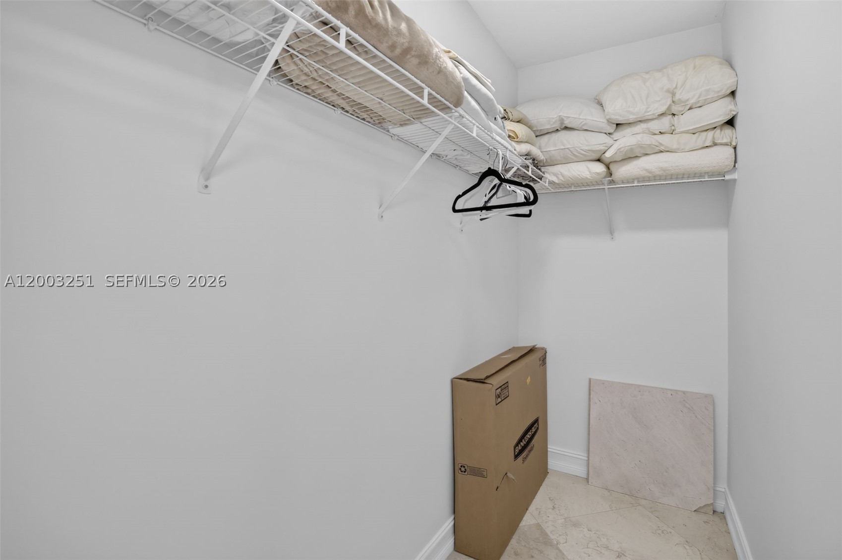 16699 Collins Ave #2404, Sunny Isles Beach FL 33160