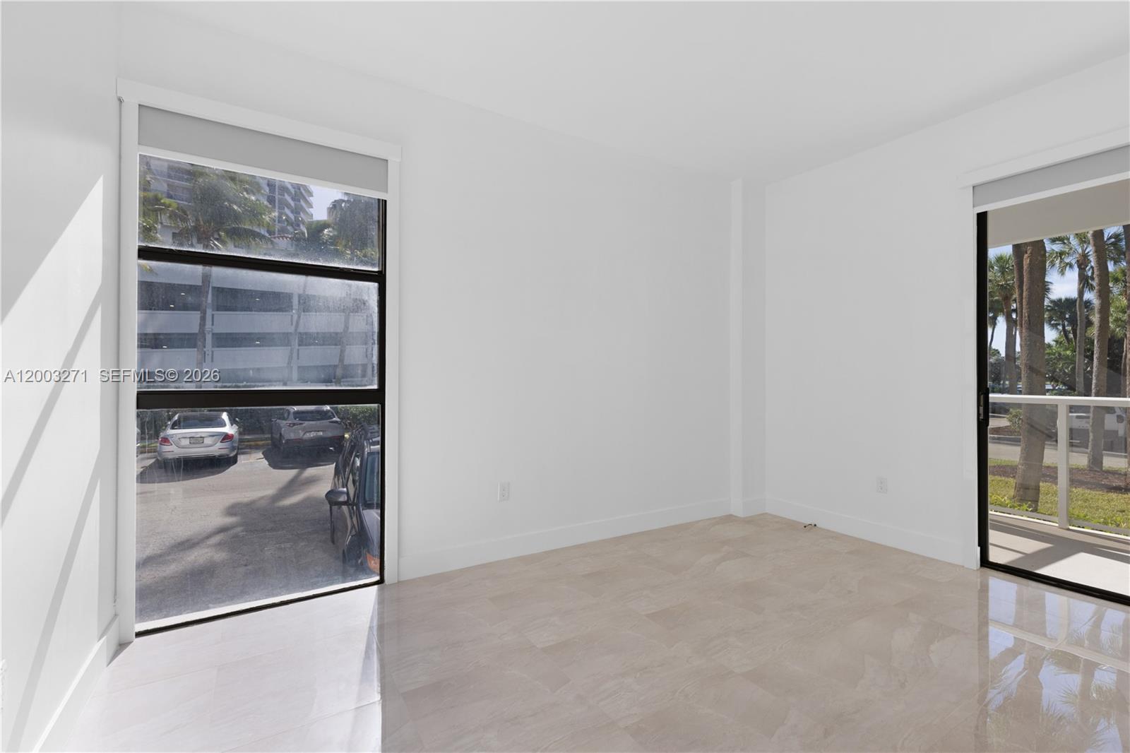 3731 N Country Club Dr #124, Aventura FL 33180