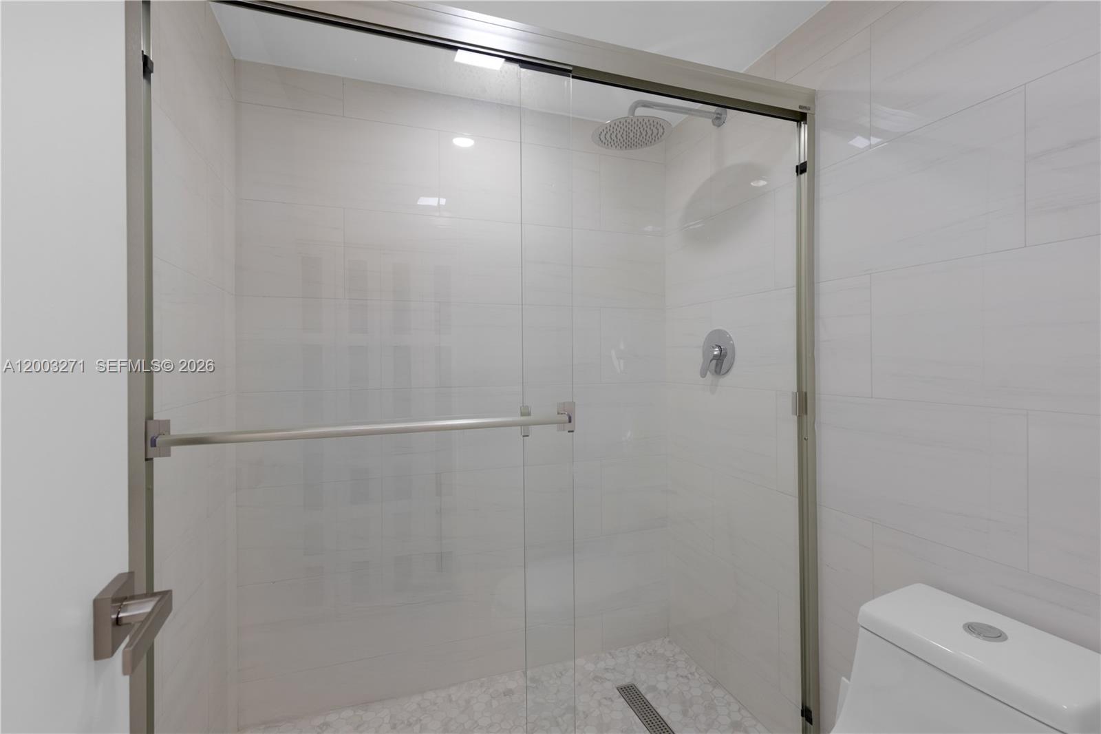3731 N Country Club Dr #124, Aventura FL 33180