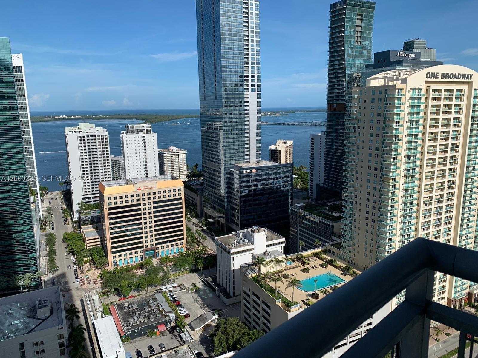 60 SW 13 ST #3202, Miami FL 33130