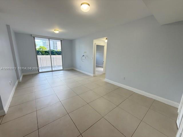 185 SE 14th Ter #808, Miami FL 33131