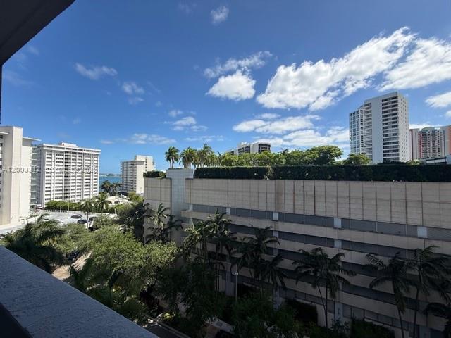 185 SE 14th Ter #808, Miami FL 33131