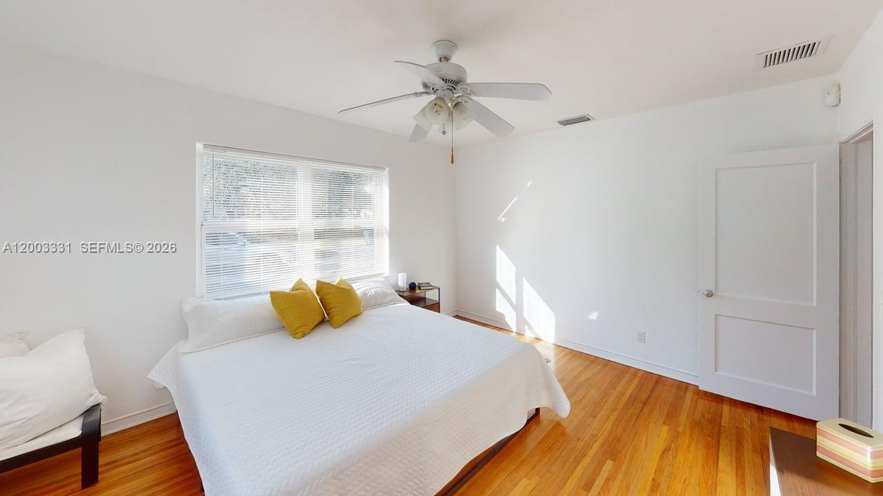 951 NE 116th St, Biscayne Park FL 33161