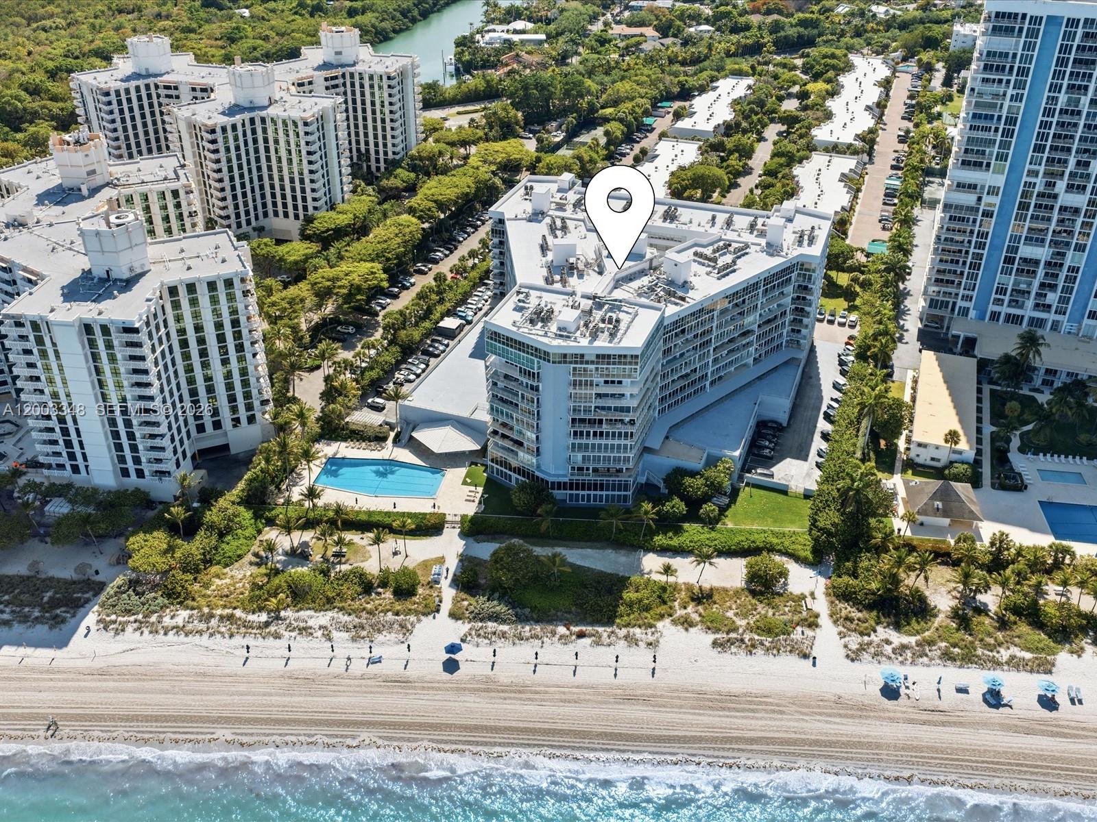 600 Grapetree Dr #10BN, Key Biscayne FL 33149
