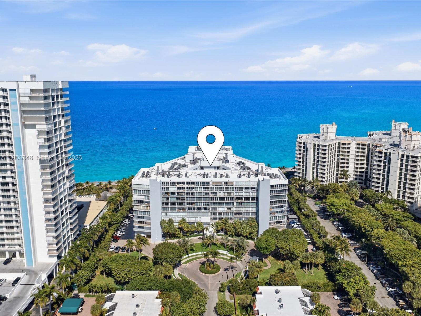 600 Grapetree Dr #10BN, Key Biscayne FL 33149