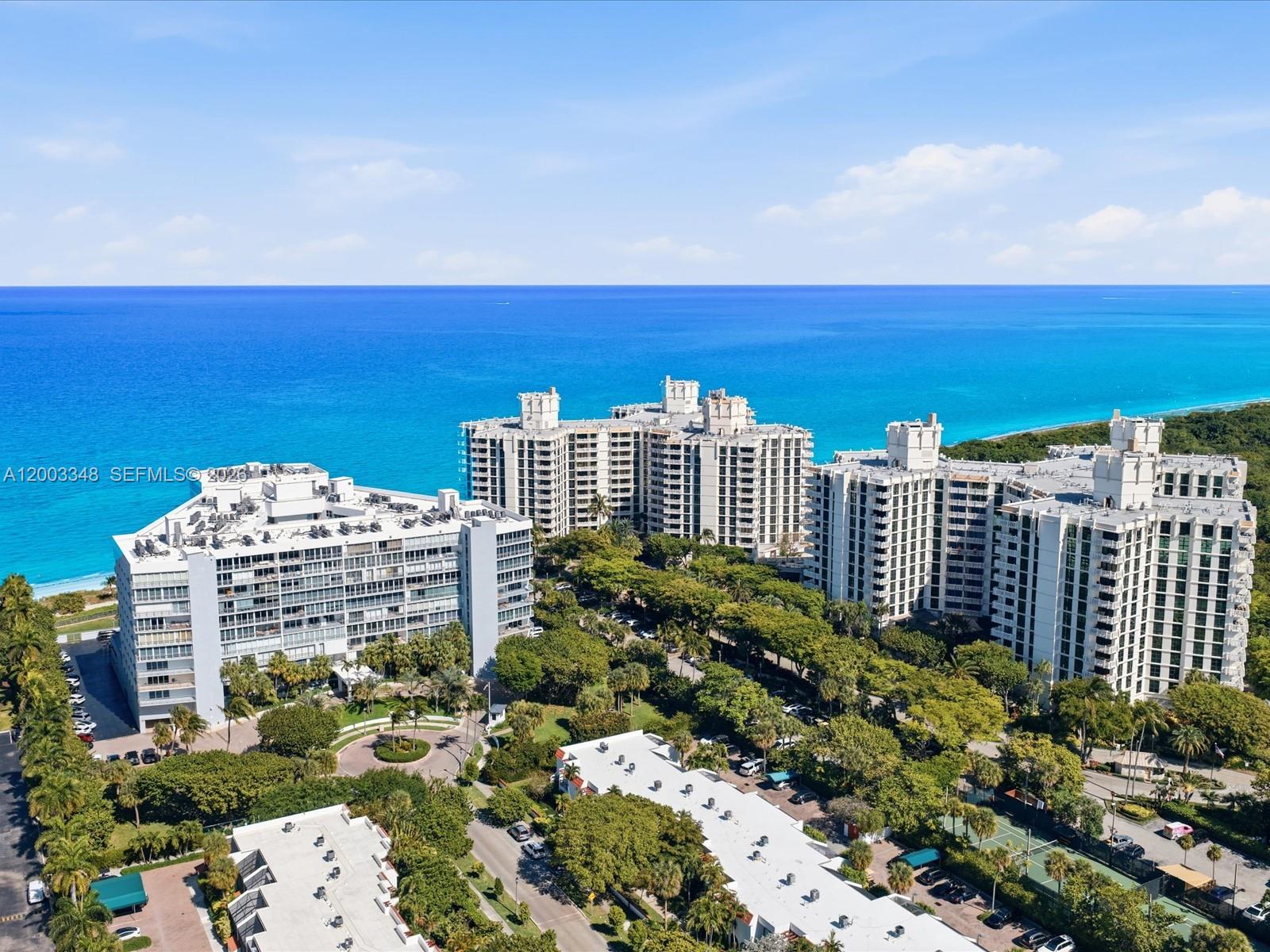 600 Grapetree Dr #10BN, Key Biscayne FL 33149
