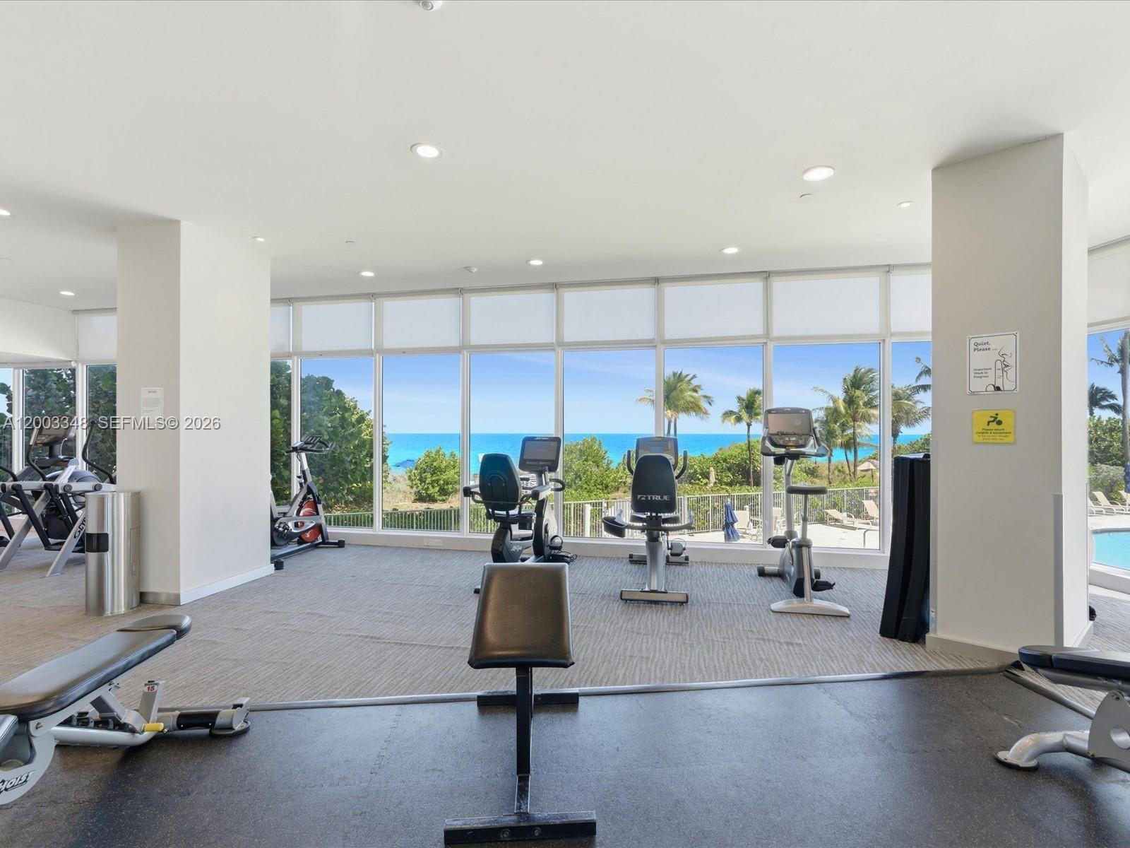 600 Grapetree Dr #10BN, Key Biscayne FL 33149