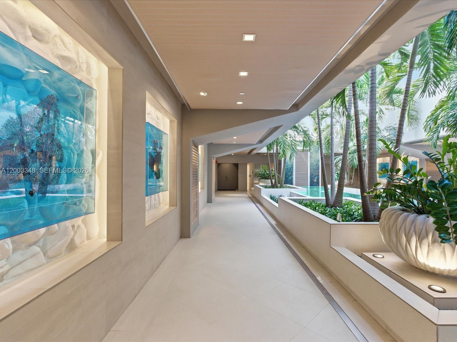 600 Grapetree Dr #10BN, Key Biscayne FL 33149