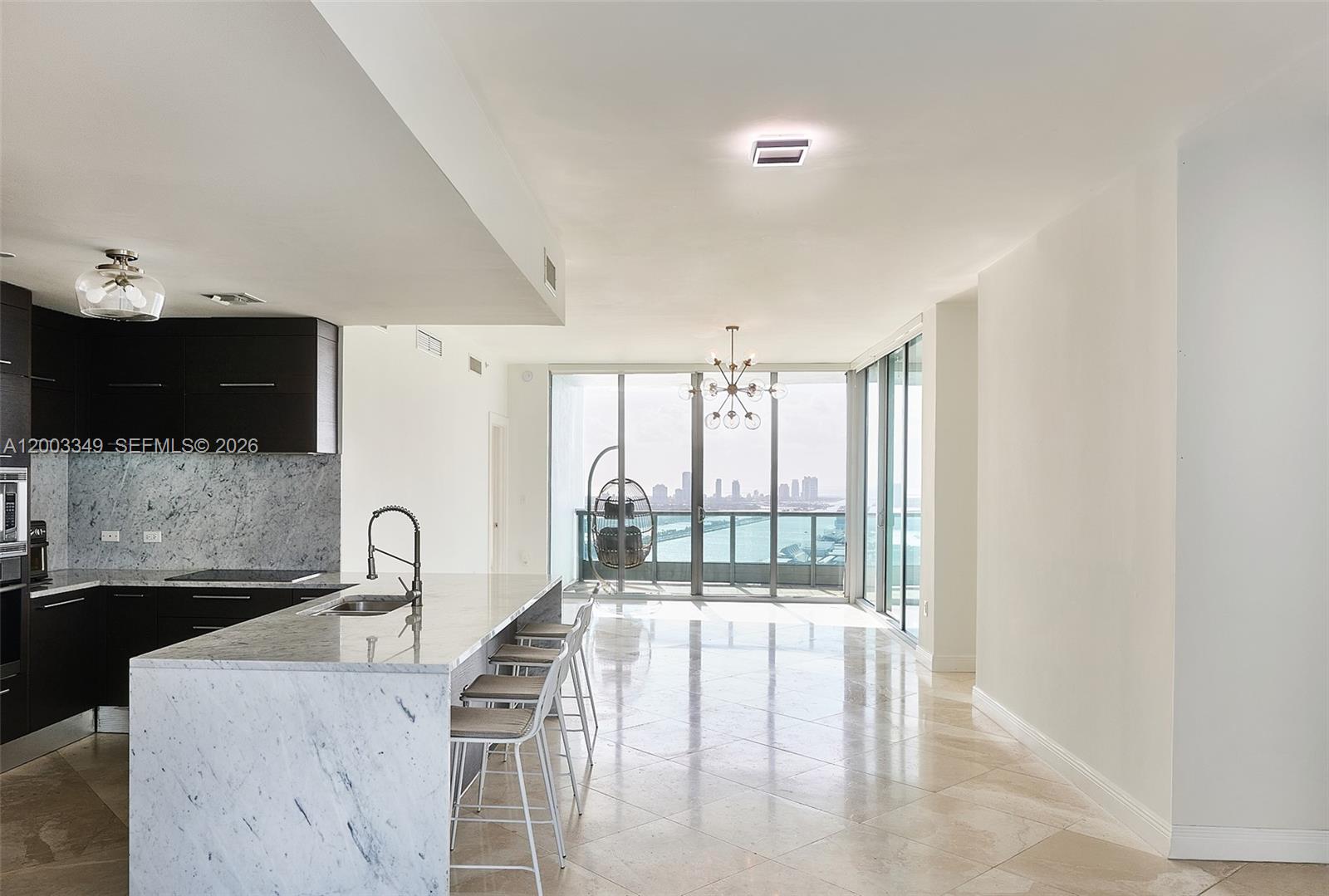 900 Biscayne Blvd #4201, Miami FL 33132