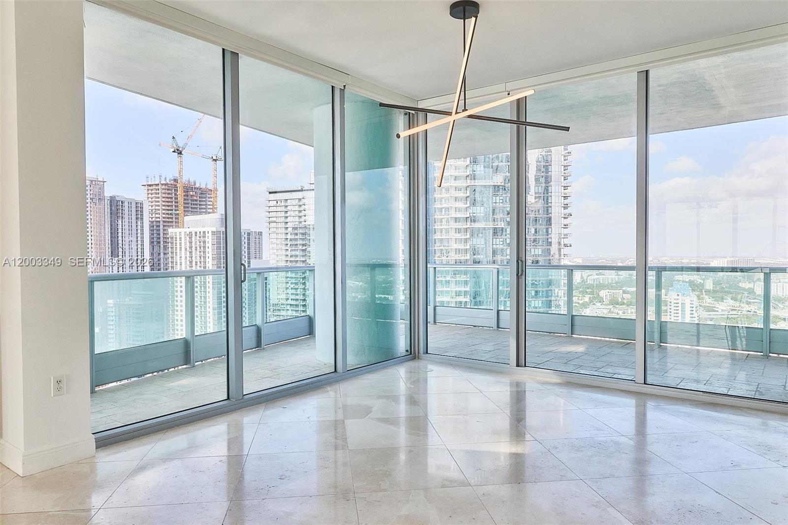 900 Biscayne Blvd #4201, Miami FL 33132
