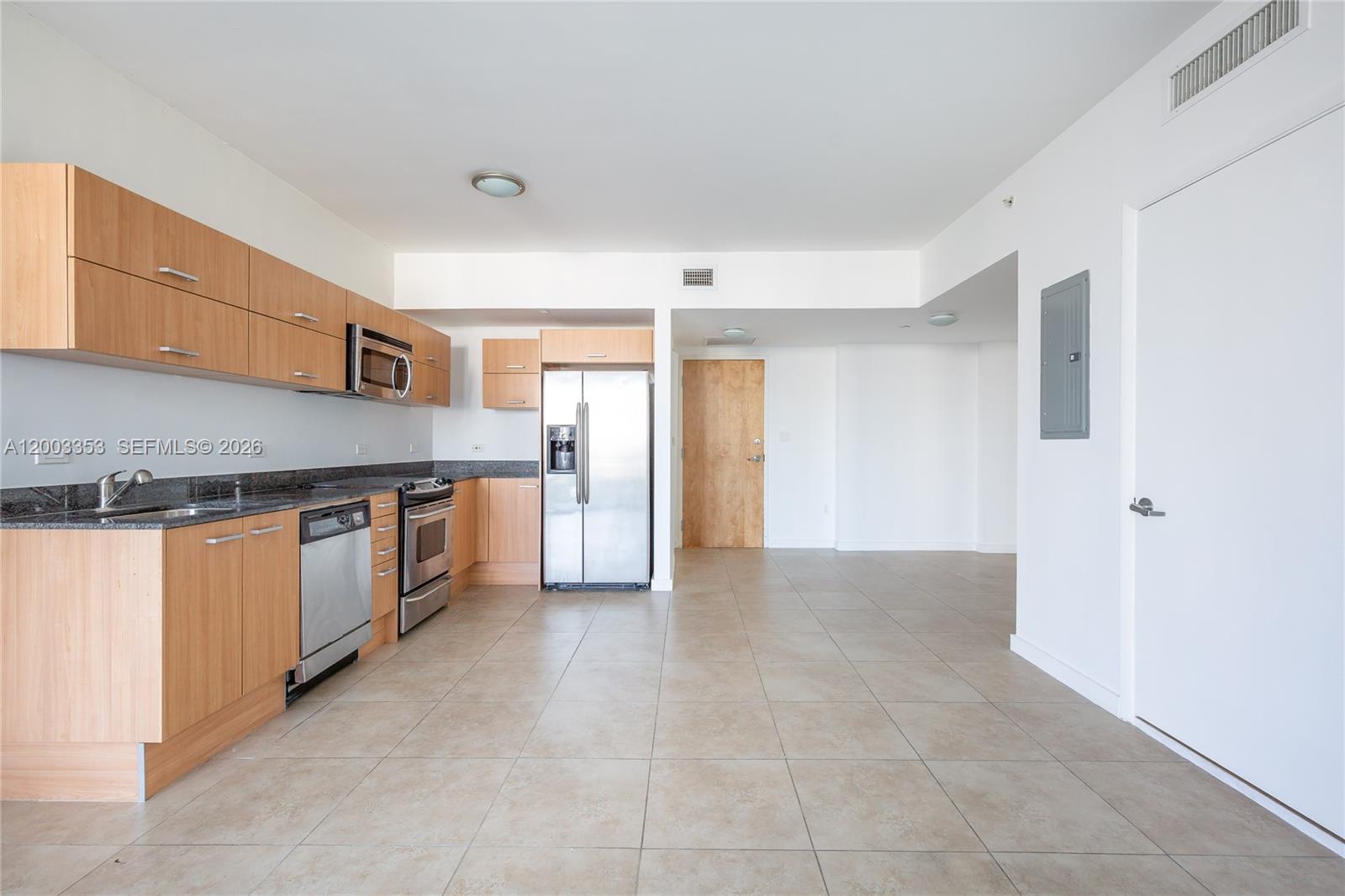 350 S Miami Ave #1207, Miami FL 33130