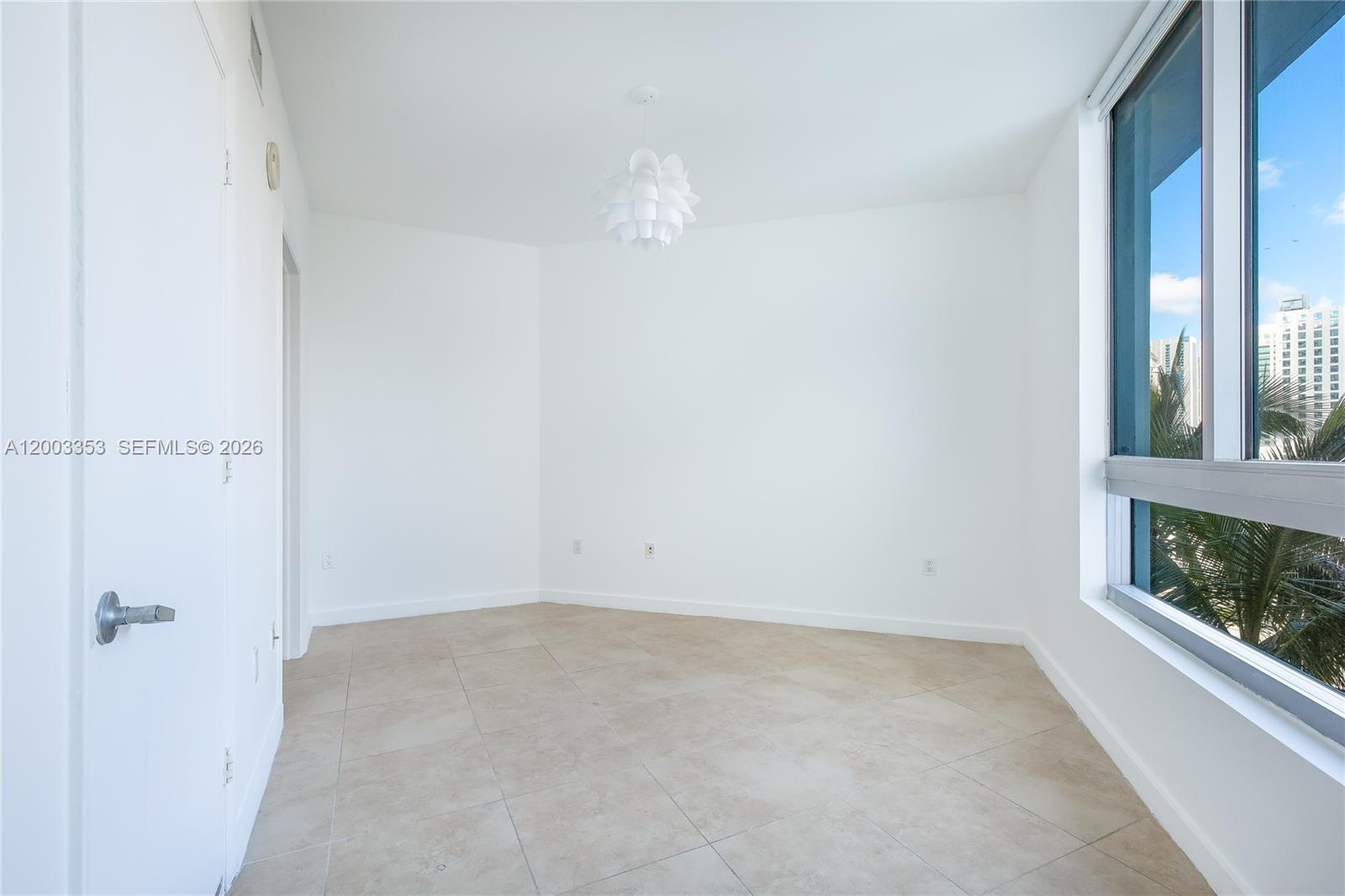 350 S Miami Ave #1207, Miami FL 33130