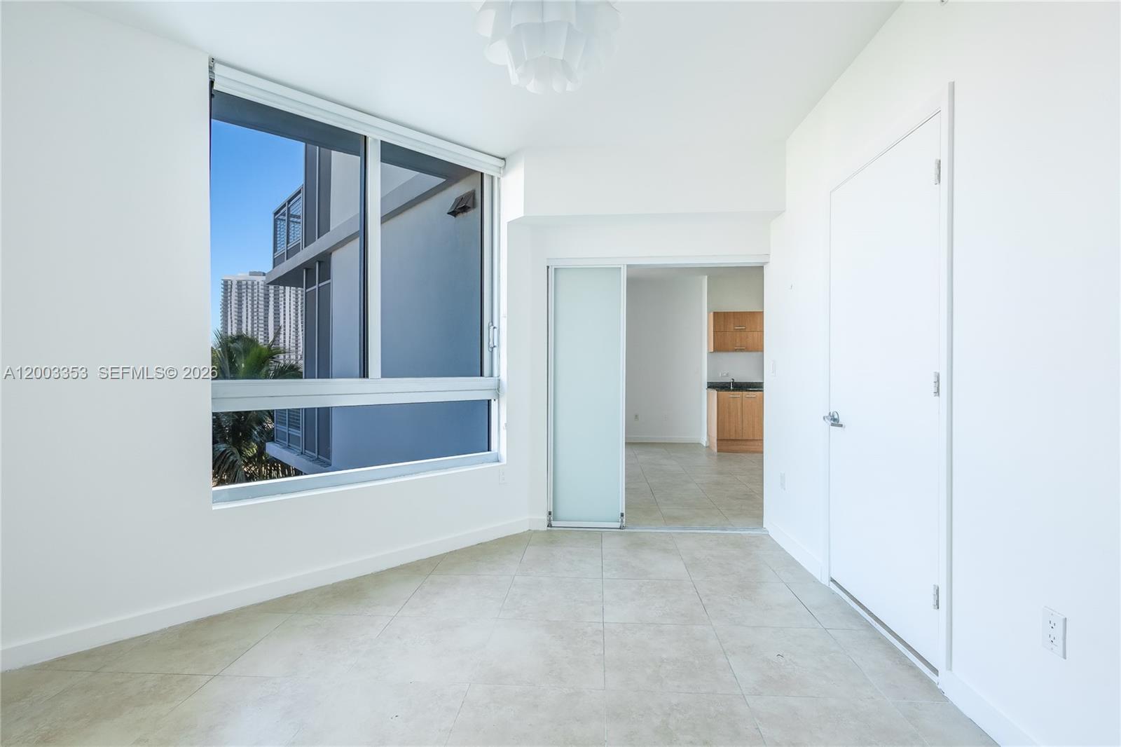 350 S Miami Ave #1207, Miami FL 33130