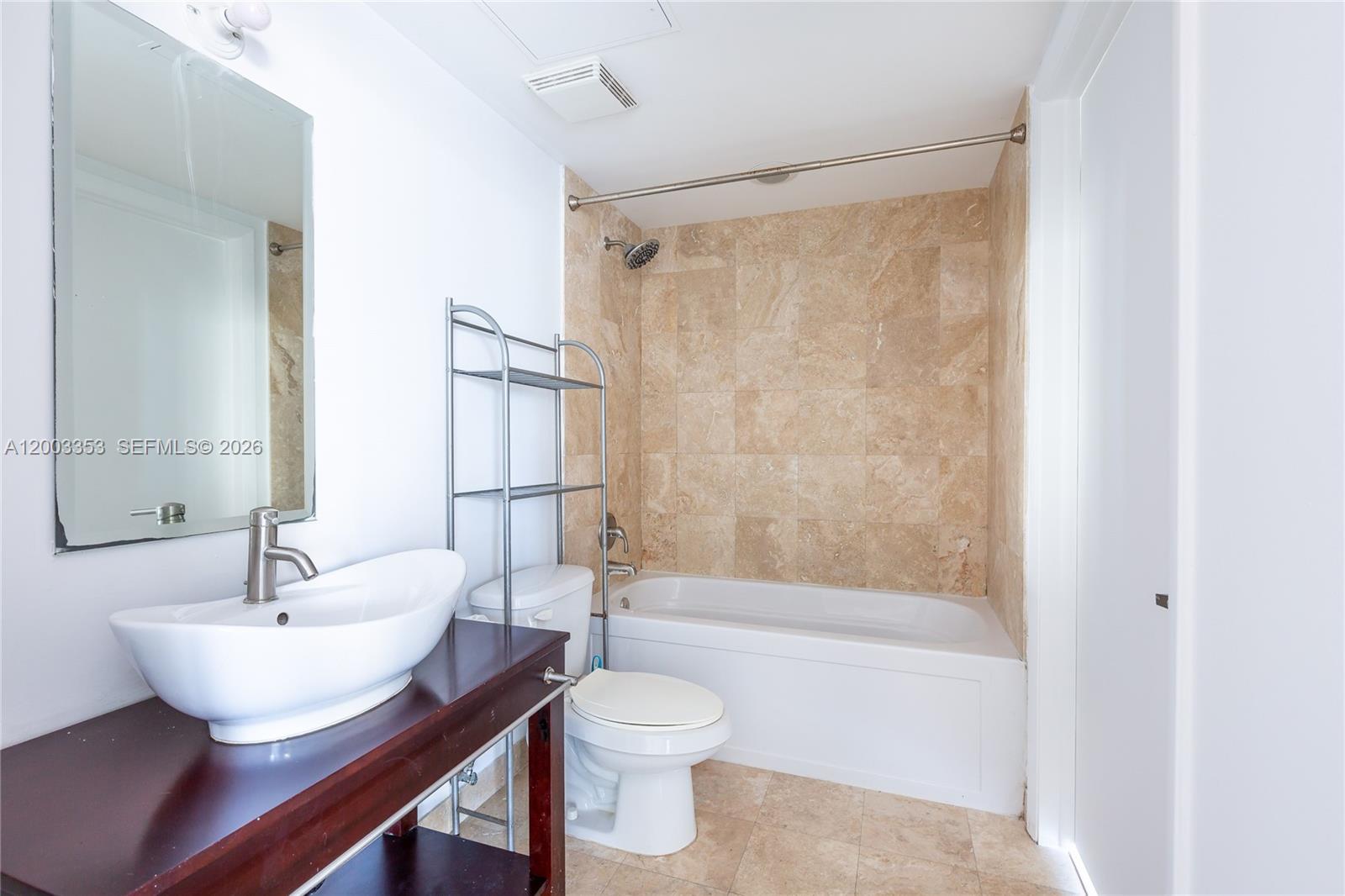 350 S Miami Ave #1207, Miami FL 33130