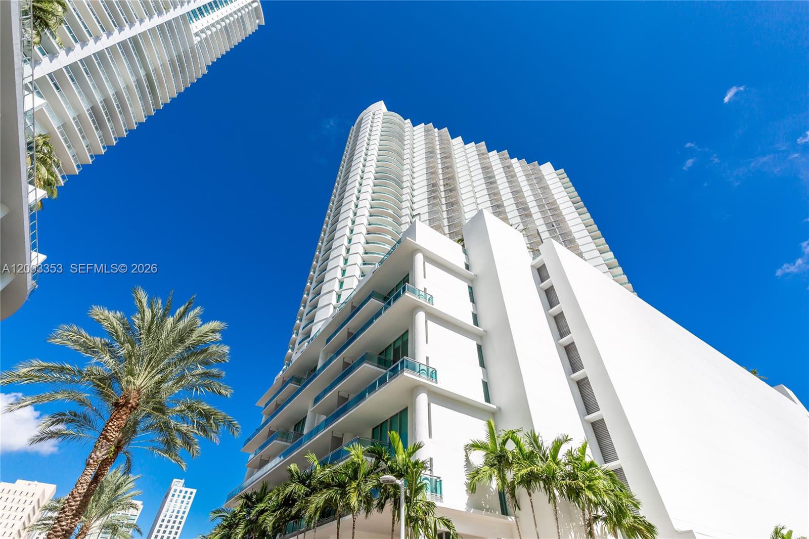 350 S Miami Ave #1207, Miami FL 33130