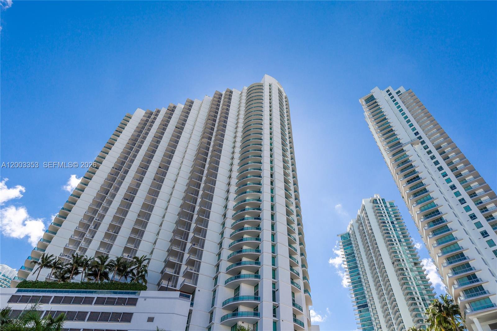 350 S Miami Ave #1207, Miami FL 33130