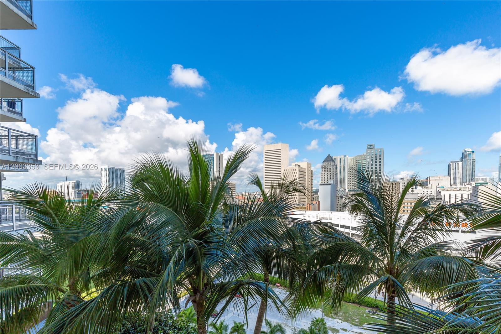 350 S Miami Ave #1207, Miami FL 33130