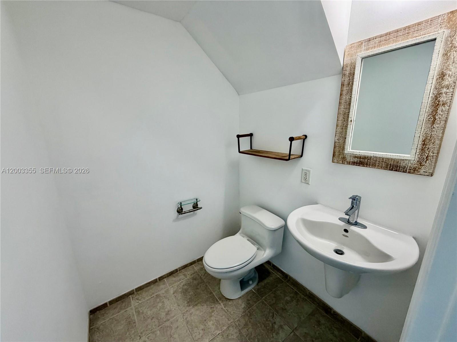 60 SW 13th St #1605, Miami FL 33130