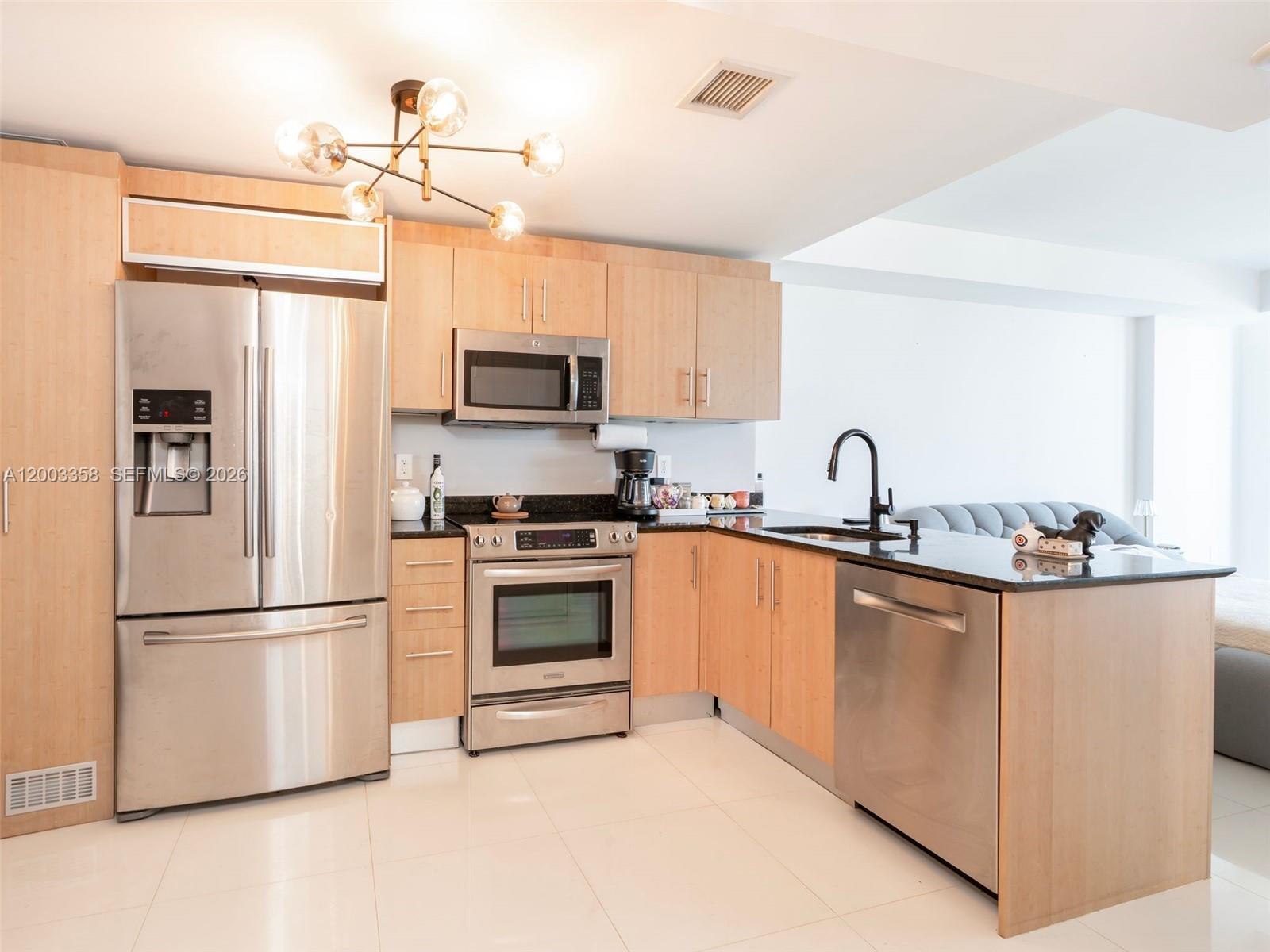 10275 Collins Ave #802, Bal Harbour FL 33154