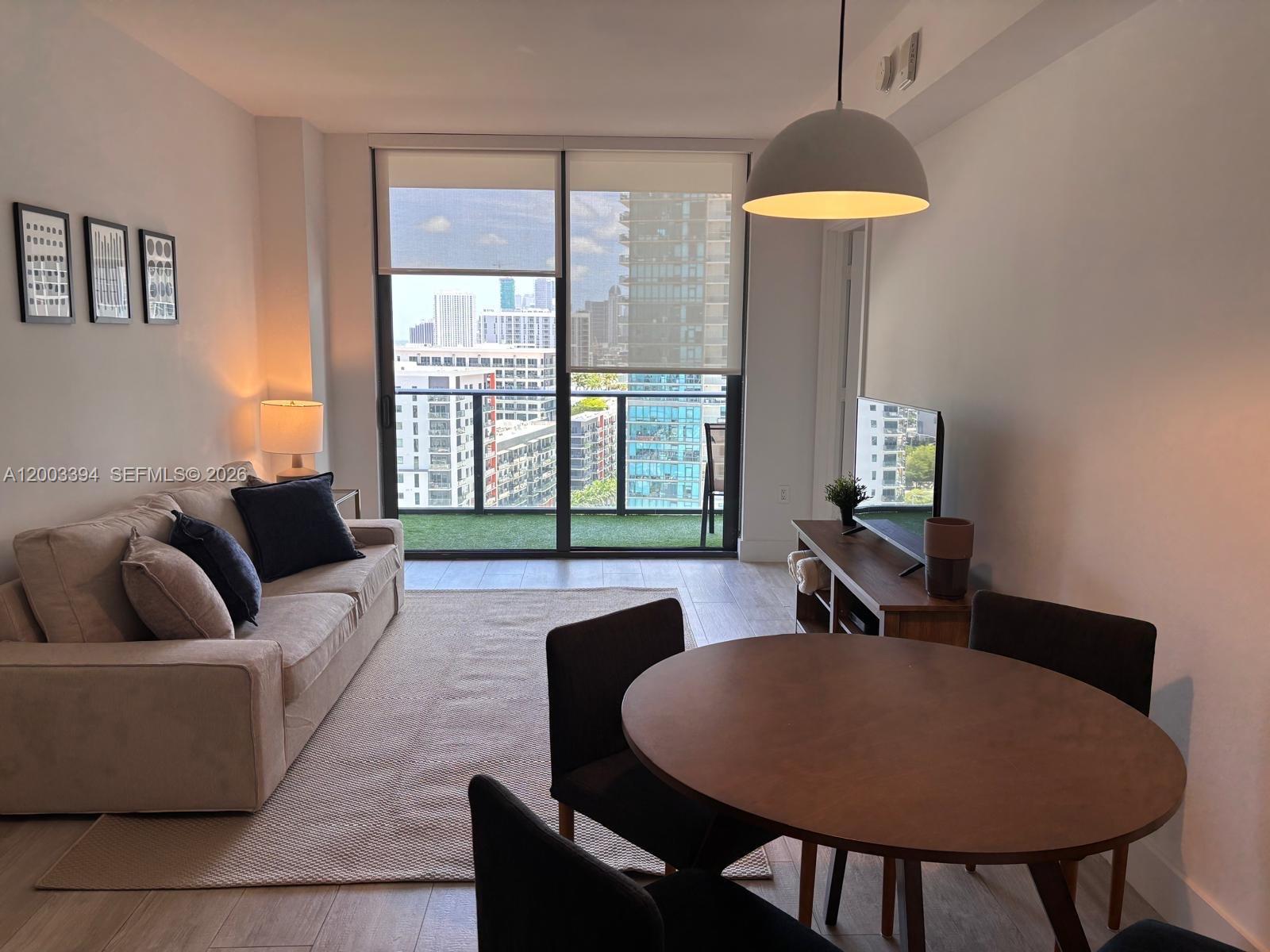 121 NE 34th St #1703, Miami FL 33137