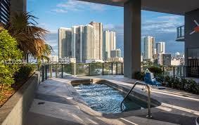 121 NE 34th St #1703, Miami FL 33137