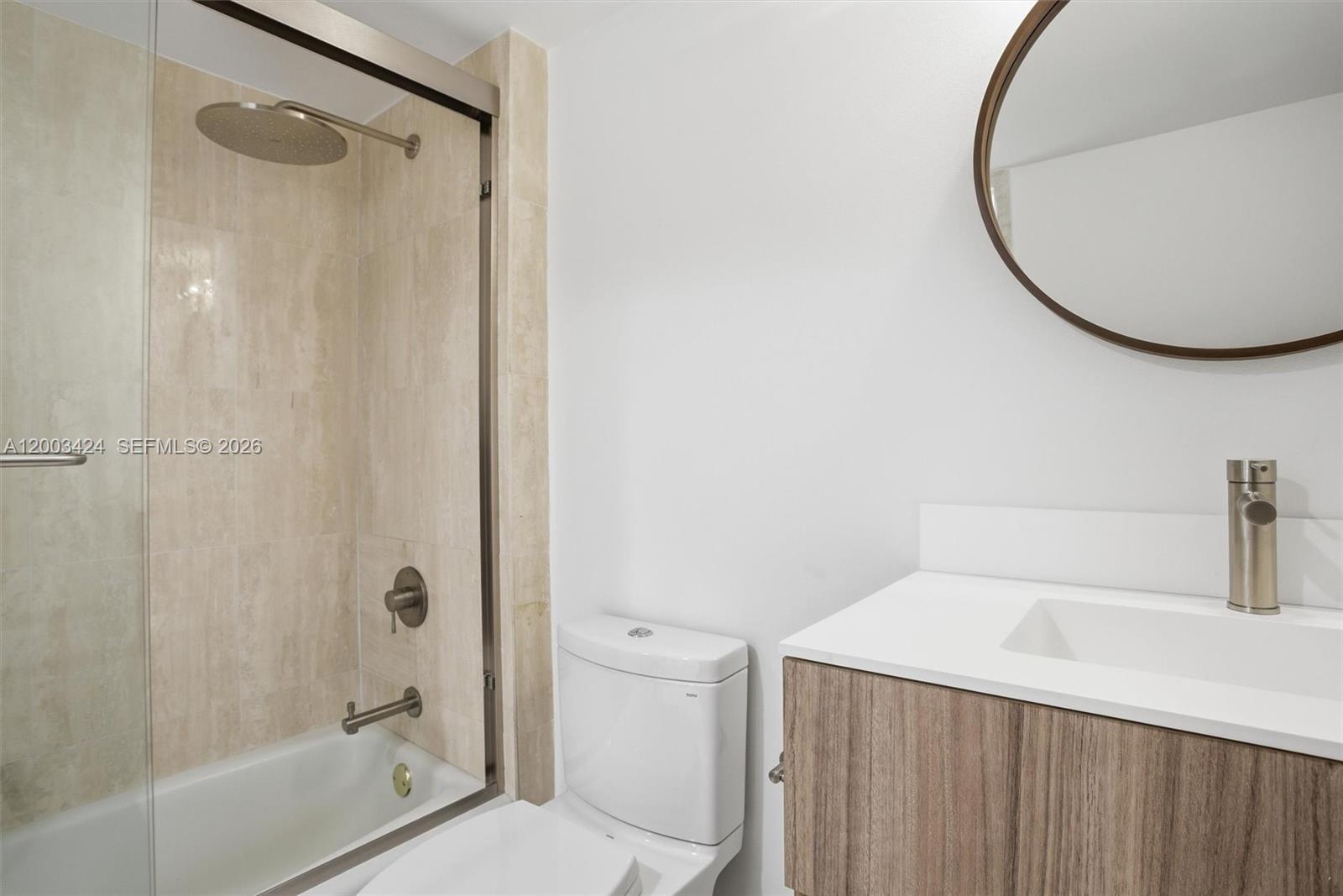 600 Grapetree Dr #4BS, Key Biscayne FL 33149
