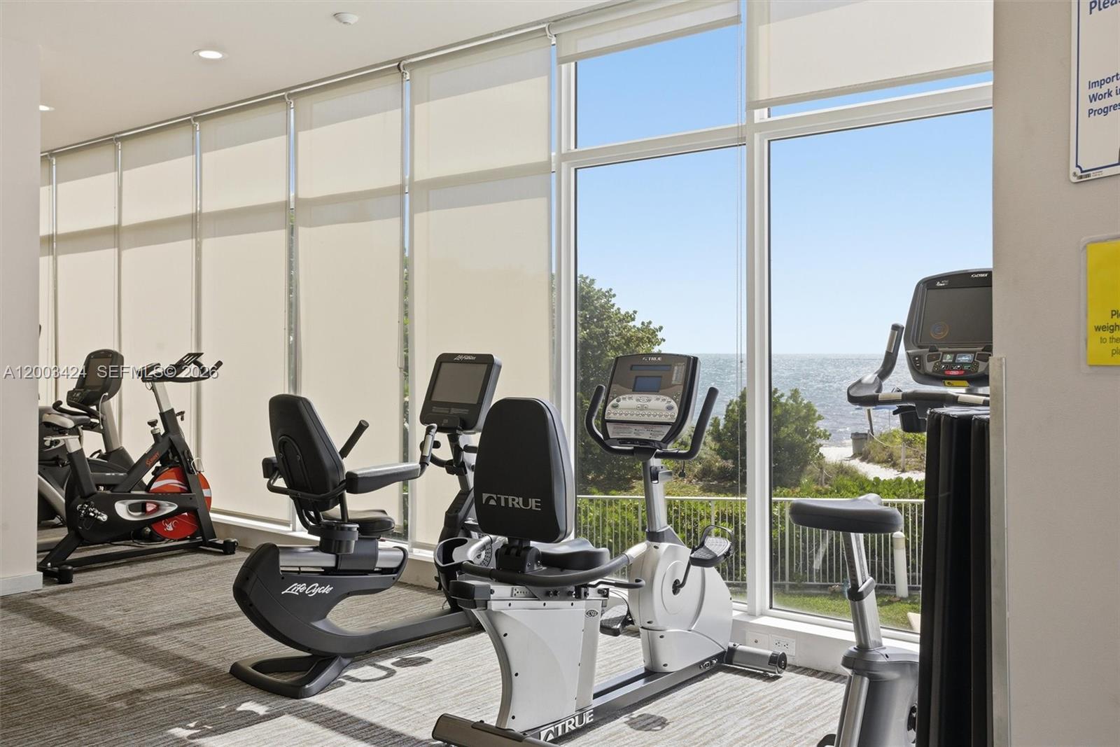 600 Grapetree Dr #4BS, Key Biscayne FL 33149