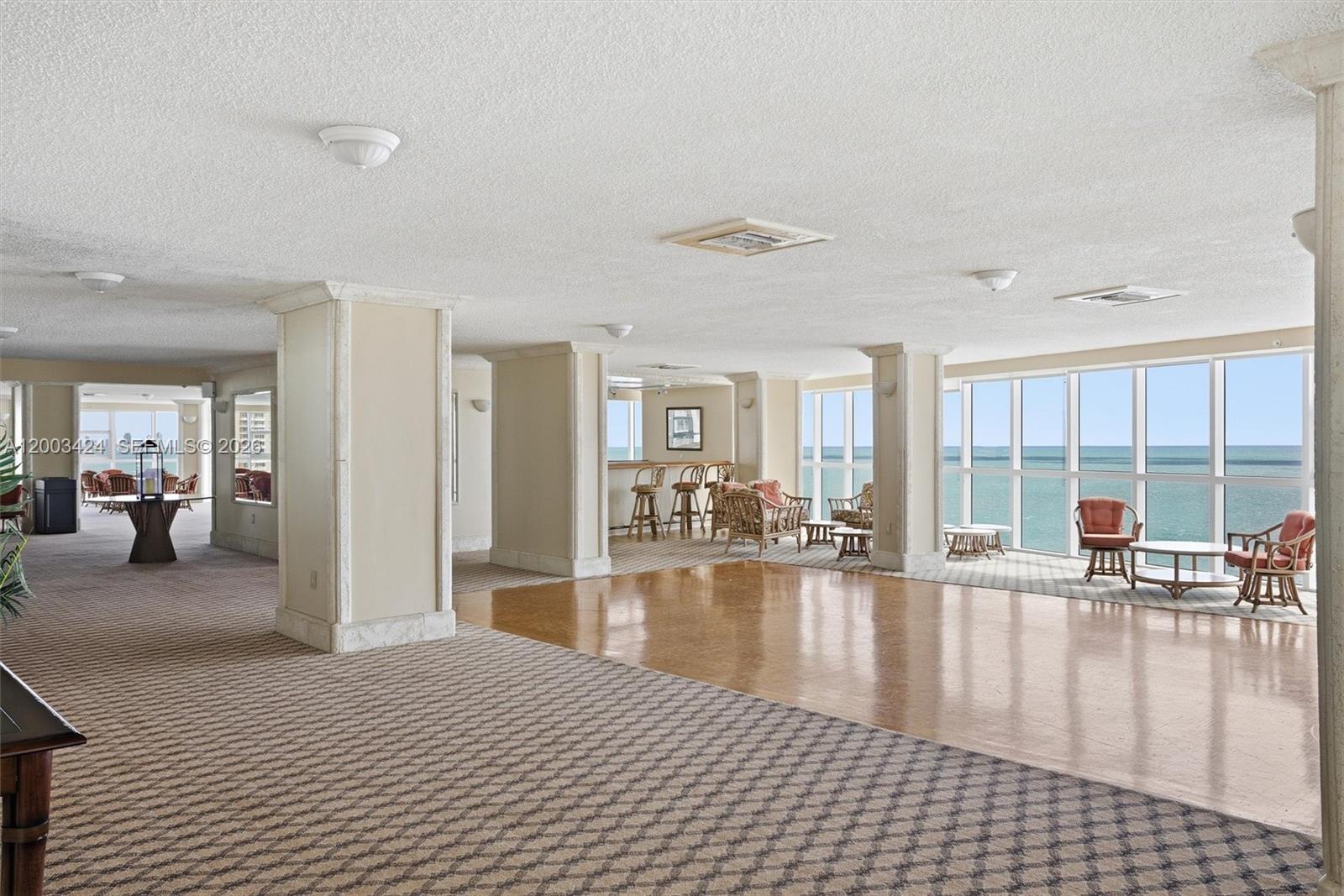 600 Grapetree Dr #4BS, Key Biscayne FL 33149