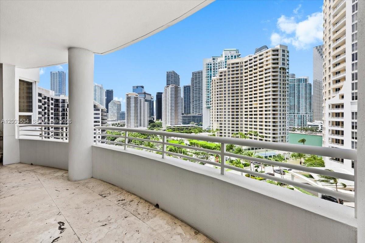808 BRICKELL KEY DR #1205, Miami FL 33131