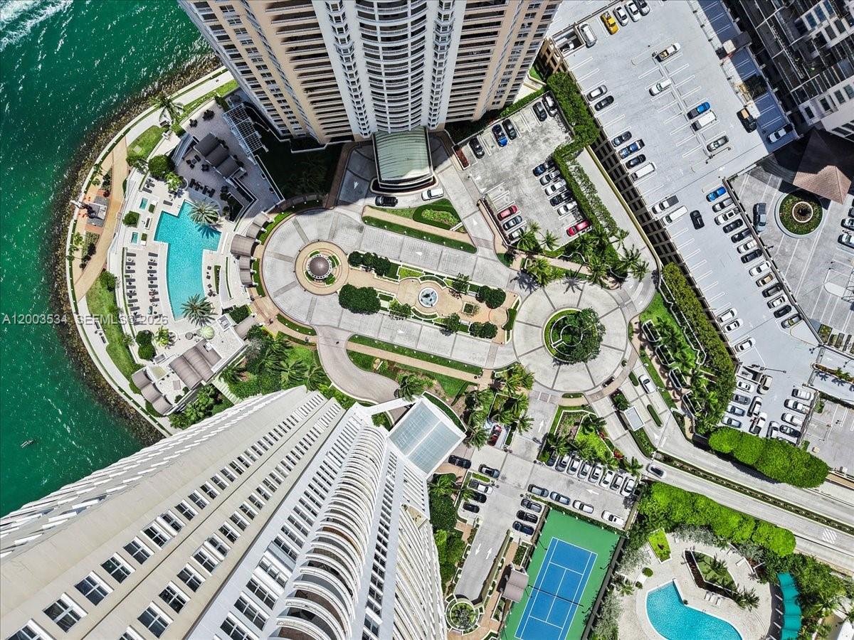 808 BRICKELL KEY DR #1205, Miami FL 33131