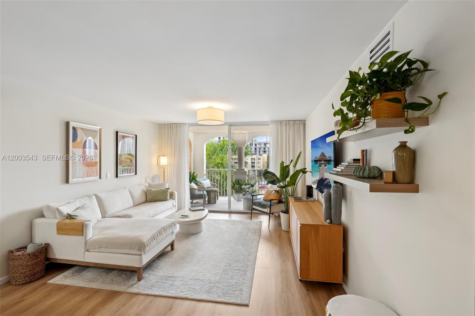 19701 E Country Club Dr #5603, Aventura FL 33180