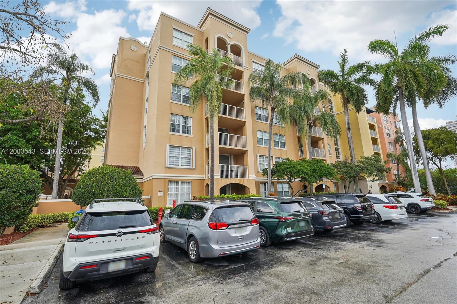 19701 E Country Club Dr #5603, Aventura FL 33180