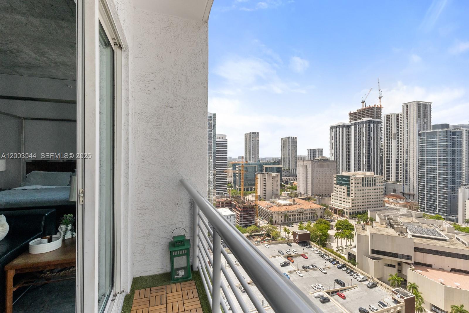 133 NE 2nd Ave #2705, Miami FL 33132