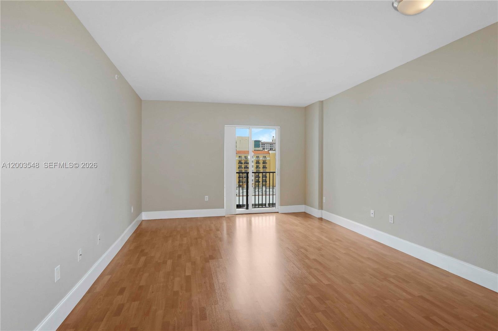 10 Aragon Ave #818, Coral Gables FL 33134
