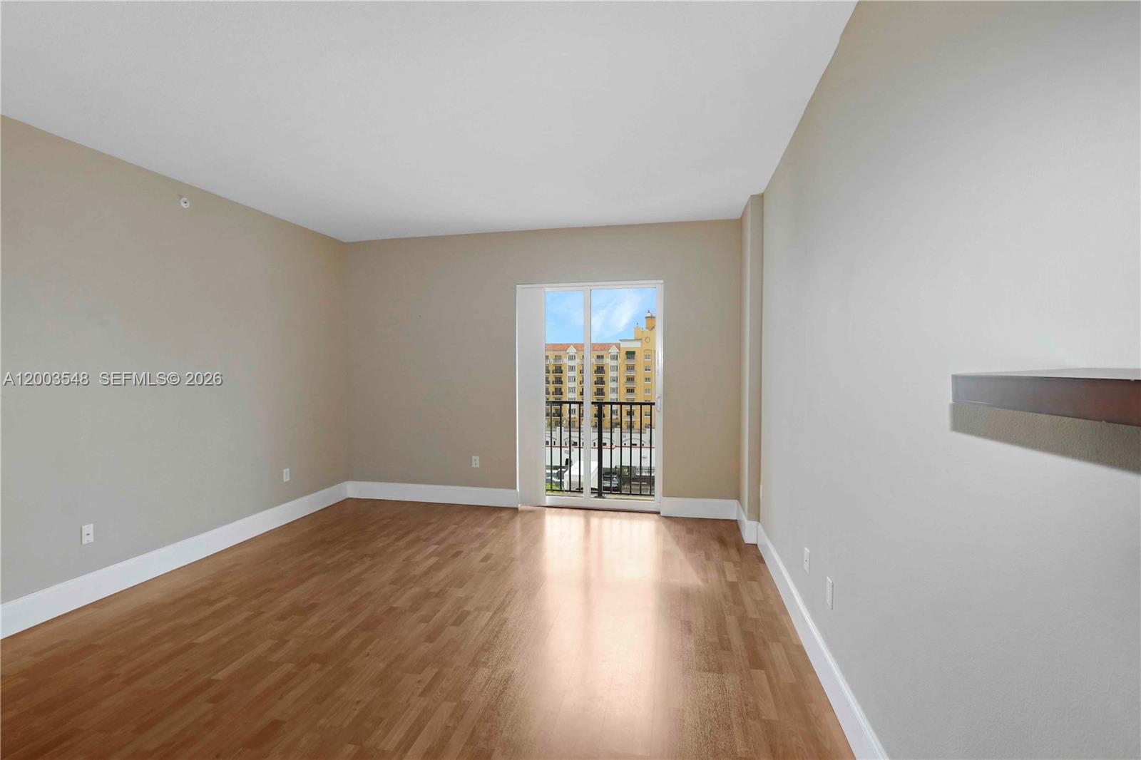 10 Aragon Ave #818, Coral Gables FL 33134