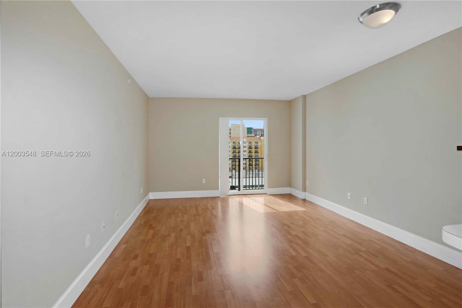 10 Aragon Ave #818, Coral Gables FL 33134