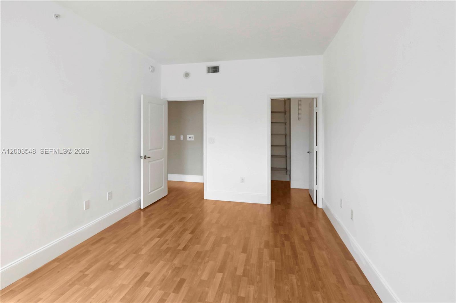 10 Aragon Ave #818, Coral Gables FL 33134