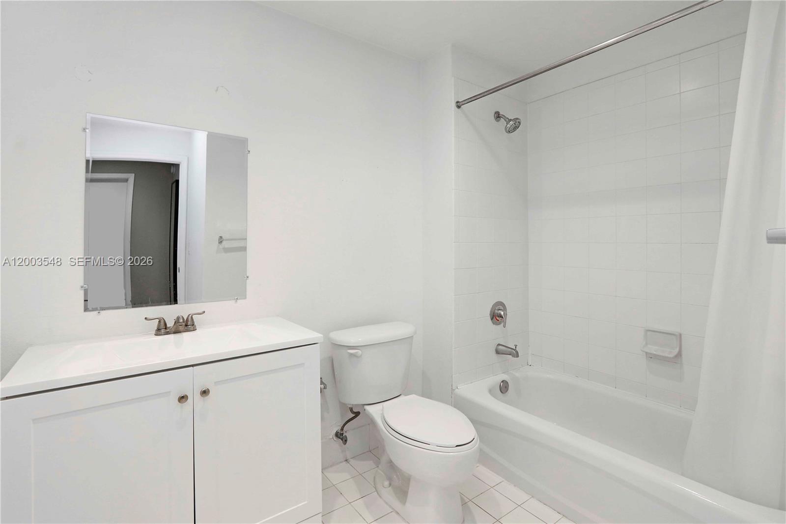 10 Aragon Ave #818, Coral Gables FL 33134