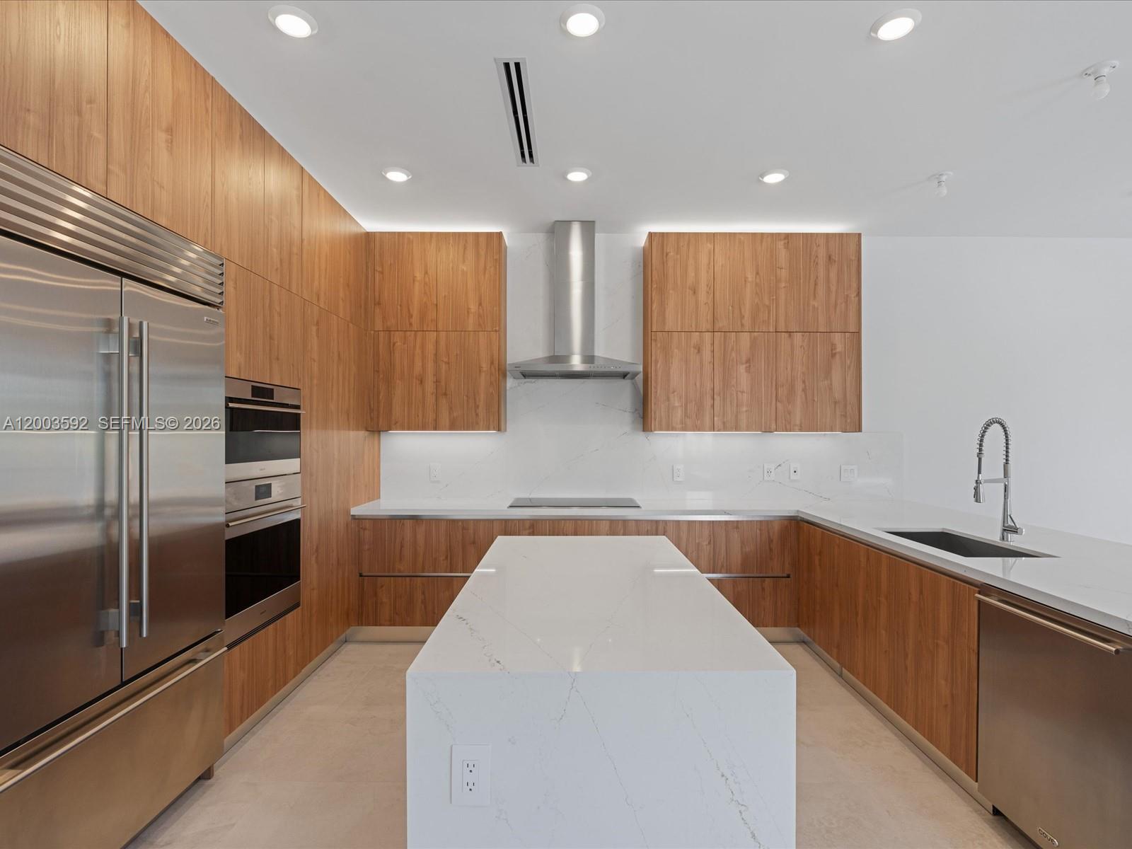 19602 NE 14 CT #0, Miami FL 33179
